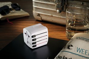 Skross RB1.102.50 - SKROSS Weltreiseadapter MUV Micro