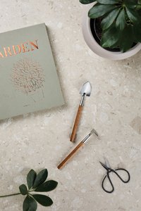 Vinga V26139 - VINGA Gartengeschichte
