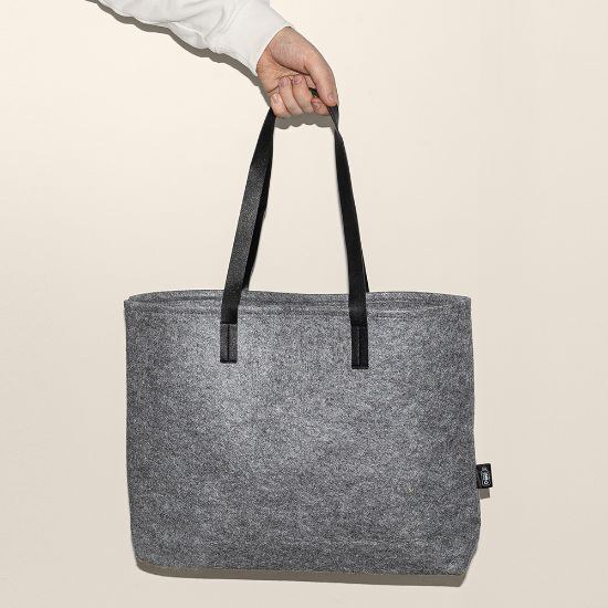 Goya 50633 - Tasche aus 100% RPET Filz mit Kunstledergriffen